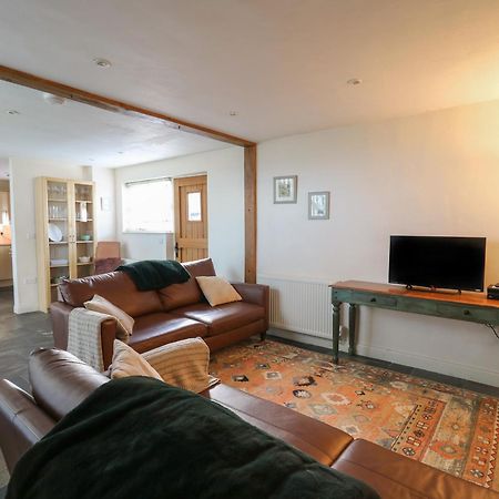 Villa Caely Llandrindod Wells Esterno foto