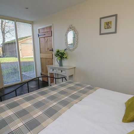 Villa Caely Llandrindod Wells Esterno foto